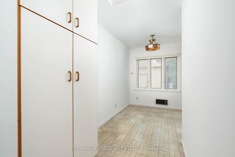 Photo 16 at 26 Claxton Boulevard, Cedarvale, Toronto