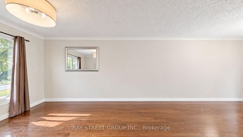 Photo 7 at 104 Mcnicoll Avenue, Hillcrest Village, Toronto