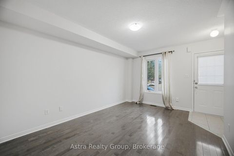 Photo 5 at 12 Odoardo Di Santo Circle, CFB, Toronto