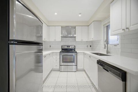 Photo 14 at 12 Odoardo Di Santo Circle, CFB, Toronto