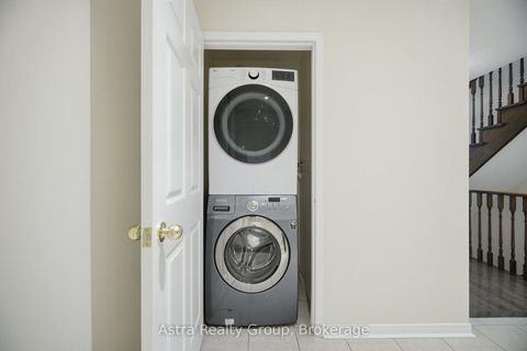 Photo 15 at 12 Odoardo Di Santo Circle, CFB, Toronto