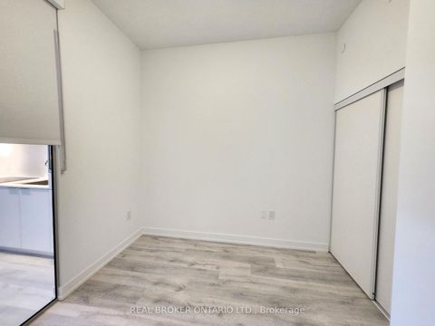 Photo 10 at N625 - 7 Golden Lion Heights, Newtonbrook East, Toronto