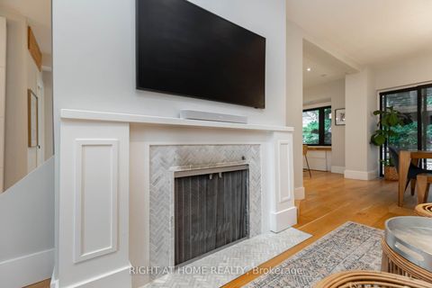 Photo 4 at 16 Pine Crescent, The Beaches, Toronto