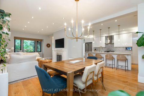 Photo 6 at 16 Pine Crescent, The Beaches, Toronto
