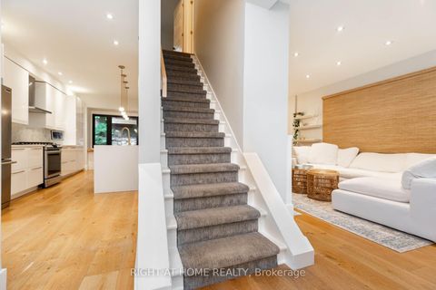 Photo 17 at 16 Pine Crescent, The Beaches, Toronto