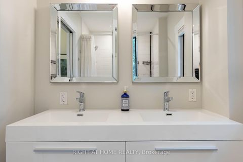 Photo 23 at 16 Pine Crescent, The Beaches, Toronto