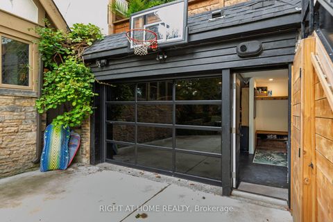 Photo 29 at 16 Pine Crescent, The Beaches, Toronto