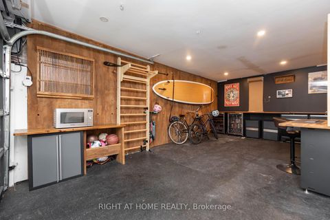 Photo 31 at 16 Pine Crescent, The Beaches, Toronto