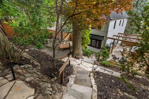 Photo 41 at 16 Pine Crescent, The Beaches, Toronto