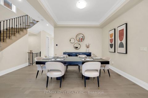 Photo 7 at 201 Bellefond Street, Kleinburg, Vaughan