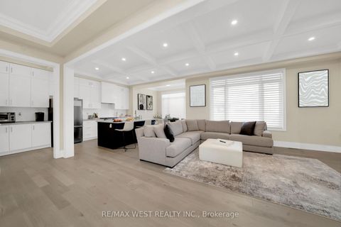 Photo 8 at 201 Bellefond Street, Kleinburg, Vaughan