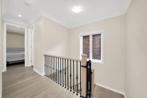 Photo 16 at 201 Bellefond Street, Kleinburg, Vaughan
