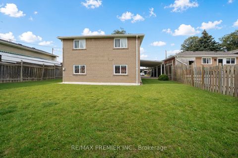 Photo 7 at 7 Artech Court, Black Creek, Toronto