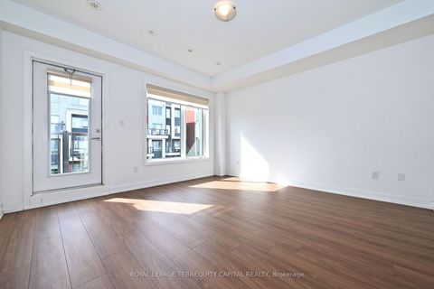 Photo 16 at 101 William Duncan Road, CFB, Toronto