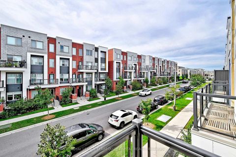 Photo 18 at 101 William Duncan Road, CFB, Toronto