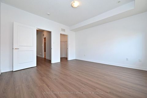 Photo 22 at 101 William Duncan Road, CFB, Toronto