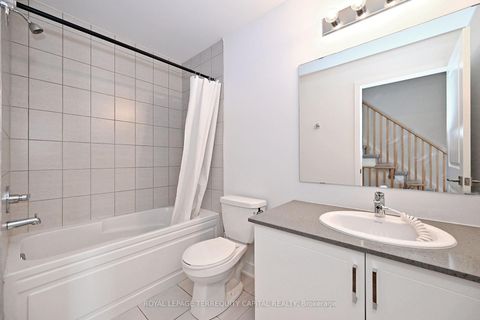 Photo 24 at 101 William Duncan Road, CFB, Toronto