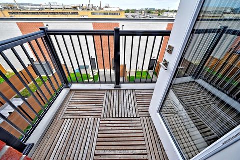 Photo 28 at 101 William Duncan Road, CFB, Toronto