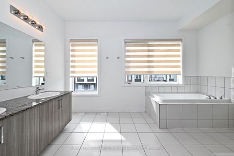 Photo 34 at 101 William Duncan Road, CFB, Toronto