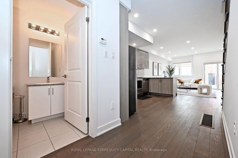 Photo 38 at 101 William Duncan Road, CFB, Toronto