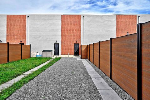 Photo 40 at 101 William Duncan Road, CFB, Toronto