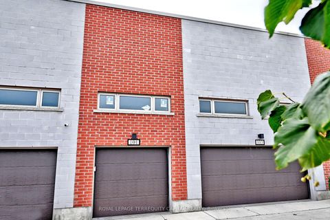 Photo 43 at 101 William Duncan Road, CFB, Toronto