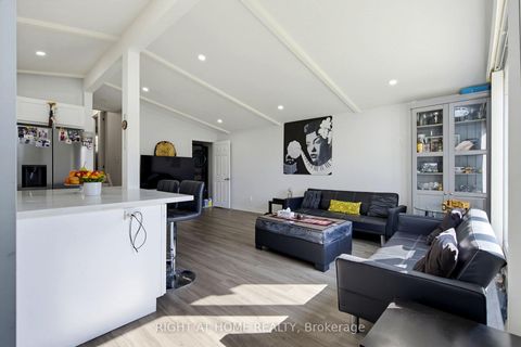 Photo 3 at 75 Bloomington Crescent, Black Creek, Toronto