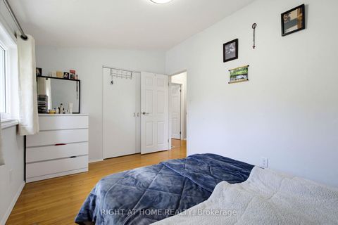 Photo 18 at 75 Bloomington Crescent, Black Creek, Toronto