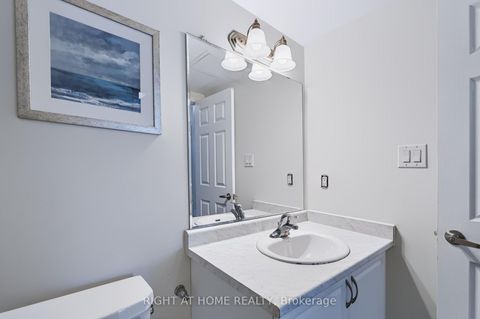 Photo 7 at 429 - 2789 Eglinton Avenue E, Eglinton East, Toronto
