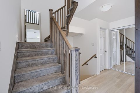 Photo 13 at 429 - 2789 Eglinton Avenue E, Eglinton East, Toronto