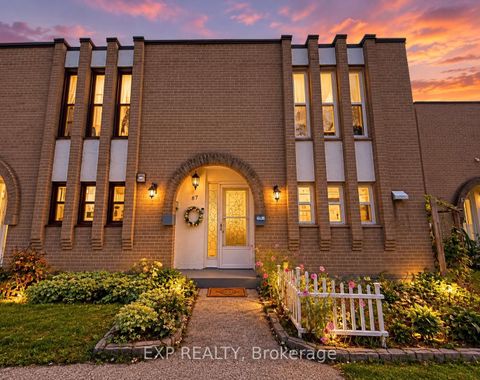 Photo 1 at 87 - 19 London Green Court, Jane Heights, Toronto