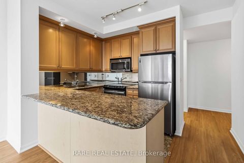 Photo 3 at 1515 - 628 Fleet Street, Niagara, Toronto
