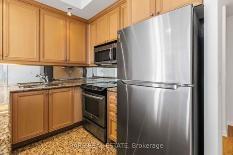 Photo 6 at 1515 - 628 Fleet Street, Niagara, Toronto
