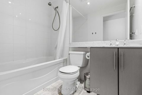 Photo 10 at 1515 - 628 Fleet Street, Niagara, Toronto