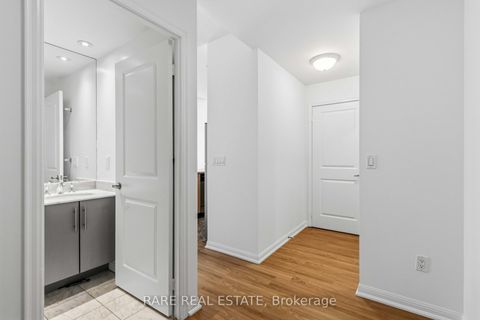 Photo 11 at 1515 - 628 Fleet Street, Niagara, Toronto