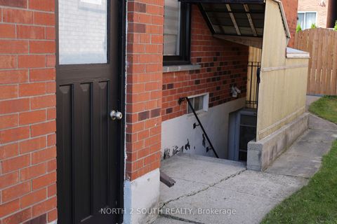 Photo 2 at 319 Glen Shields Avenue, Glen Shields, Vaughan