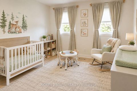 Photo 16 at 319 Glen Shields Avenue, Glen Shields, Vaughan