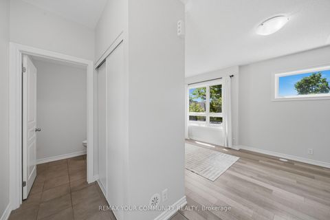 Photo 10 at 2 - 90 Caledonia Park Road, Davenport, Toronto