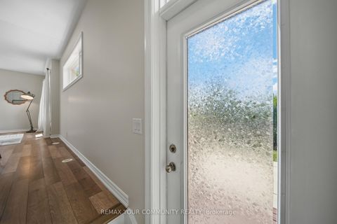 Photo 15 at 2 - 90 Caledonia Park Road, Davenport, Toronto