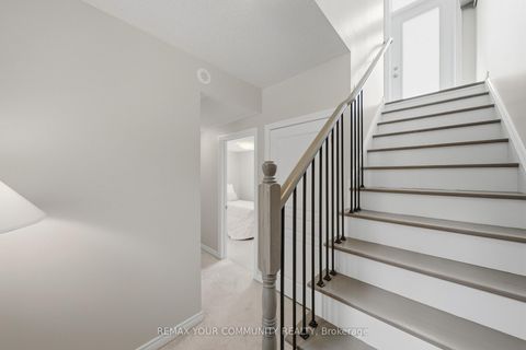 Photo 17 at 2 - 90 Caledonia Park Road, Davenport, Toronto