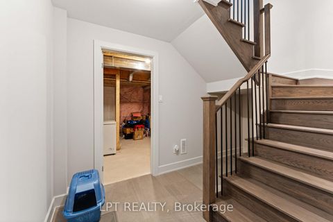 Photo 36 at 36 Blue Jay Boulevard, Virginia, Georgina
