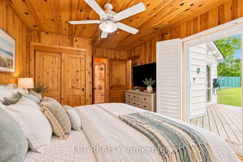 Photo 14 at 678 Lake Drive E, Historic Lakeshore Communities, Georgina