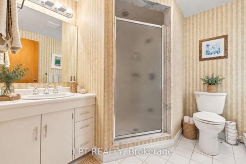Photo 37 at 678 Lake Drive E, Historic Lakeshore Communities, Georgina