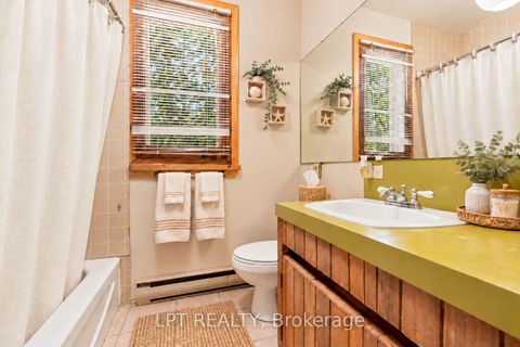 Photo 45 at 678 Lake Drive E, Historic Lakeshore Communities, Georgina
