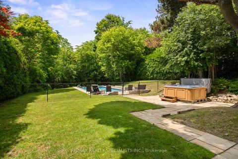 Photo 38 at 42 Heathview Avenue, Bayview Village, Toronto