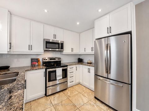 Photo 8 at 160 Holmcrest Trail, Centennial Scarborough, Toronto