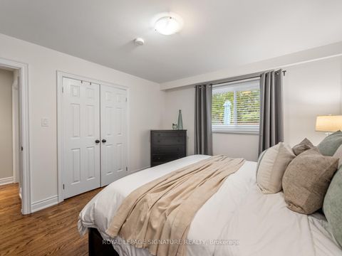 Photo 19 at 160 Holmcrest Trail, Centennial Scarborough, Toronto