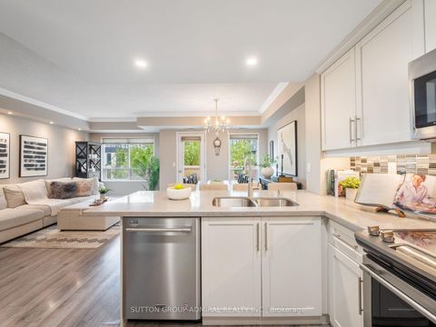 Photo 7 at 306 - 9 Greenbriar Road, Bayview Village, Toronto