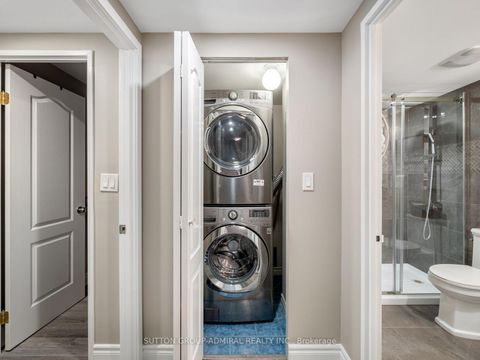 Photo 29 at 306 - 9 Greenbriar Road, Bayview Village, Toronto