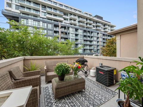 Photo 30 at 306 - 9 Greenbriar Road, Bayview Village, Toronto